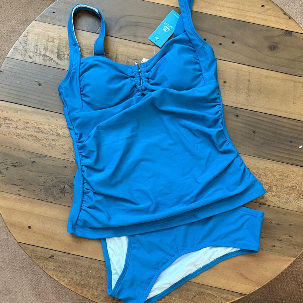 Women's 2 PC Tankini Swimsuit with Ruched Detailing - Size Medium Aquamarine